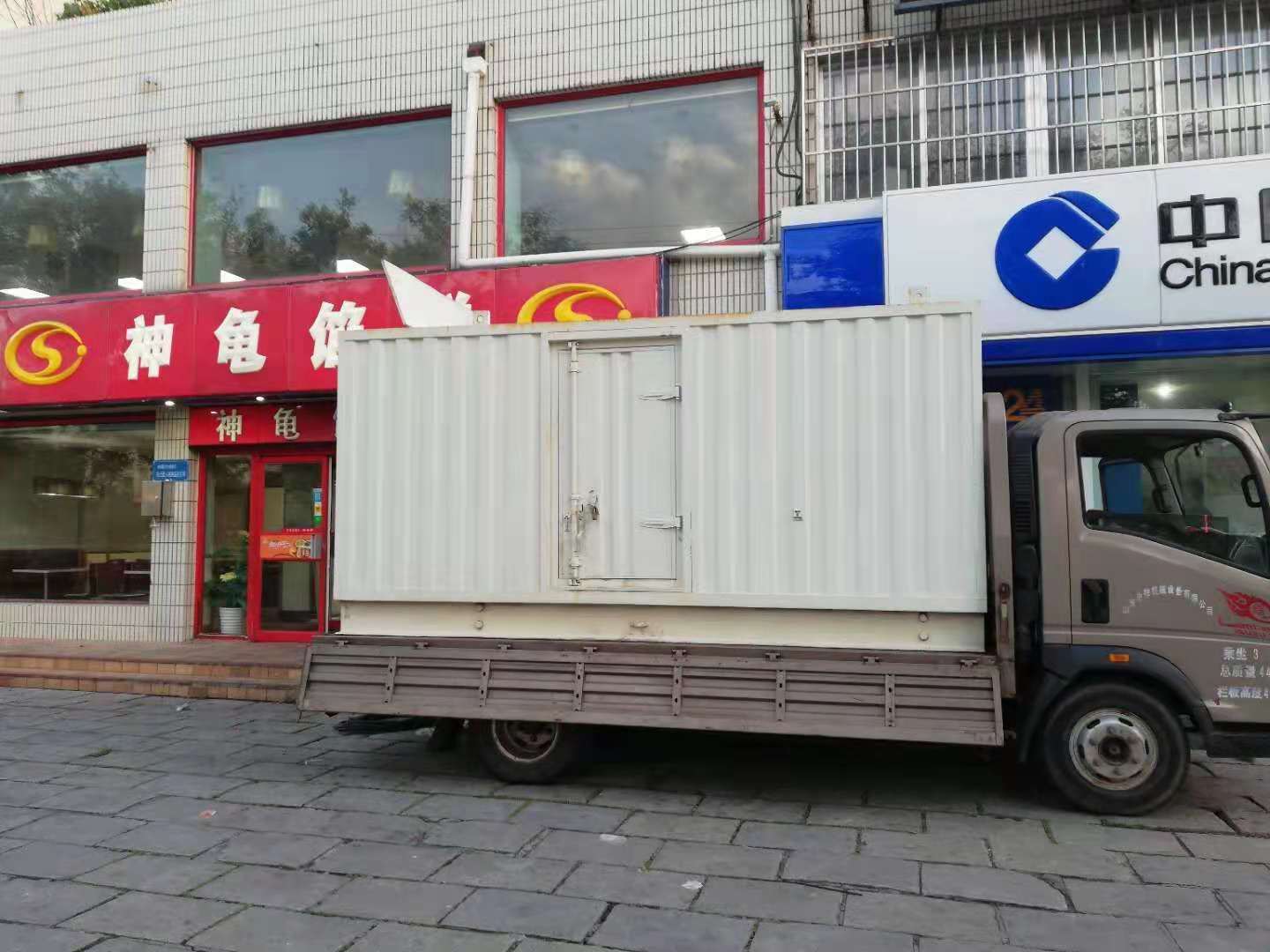 龙陵出租发电机-柴油发电机组错误的启动方式